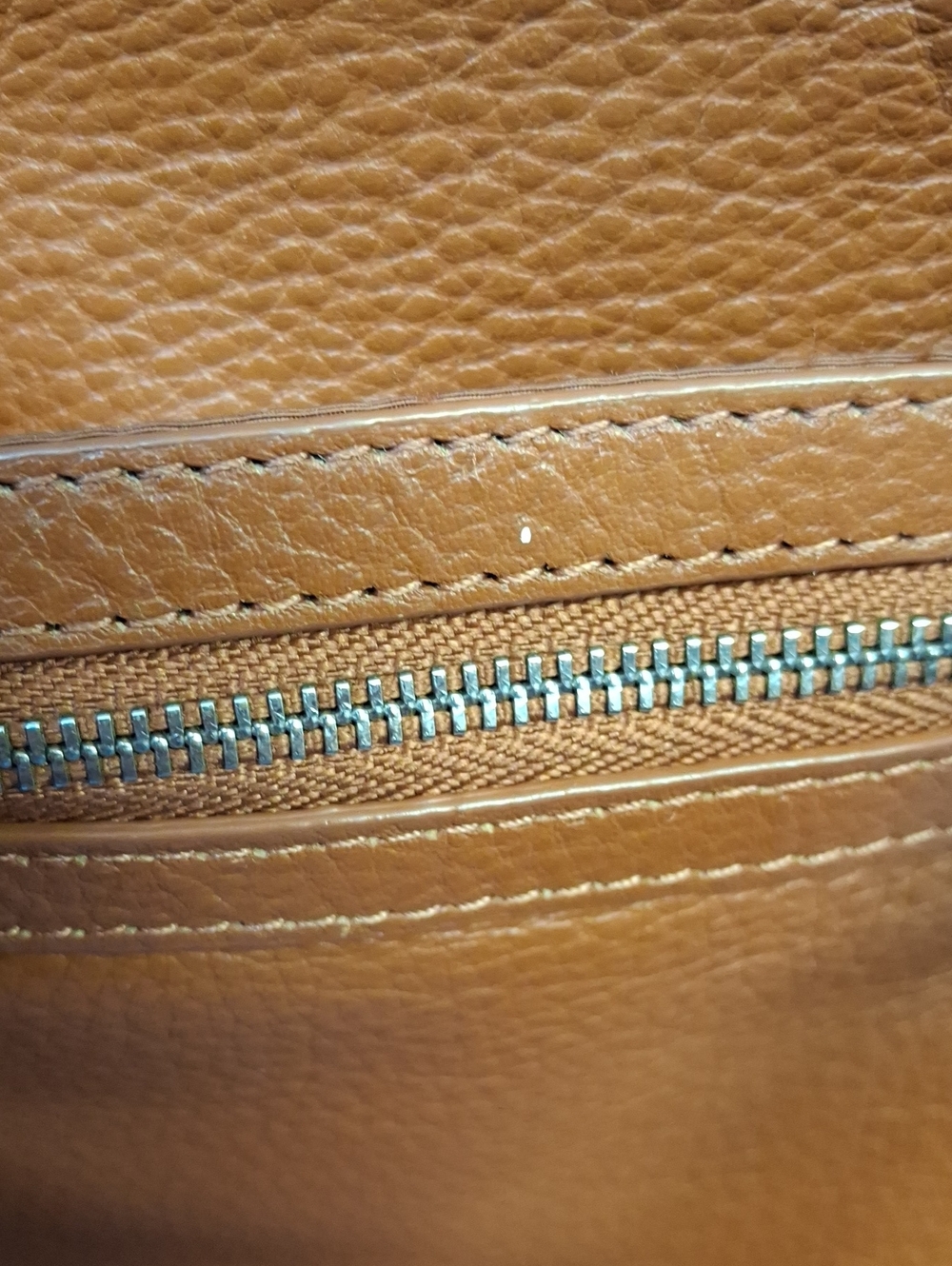 Giani Bernini Triple-Zip Pebble Leather Dasher Crossbody Cognac NWOT - Picture 8 of 13